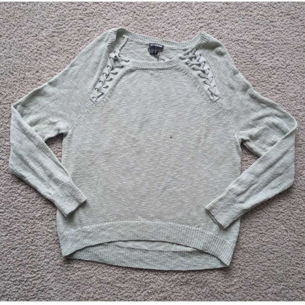 NWT Express Gray Textured Lightweight Cotton Lace-up Sweater Sz M